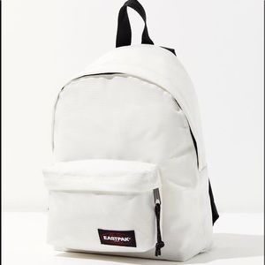 Eastpak | small version of Essental Pak R backpack
